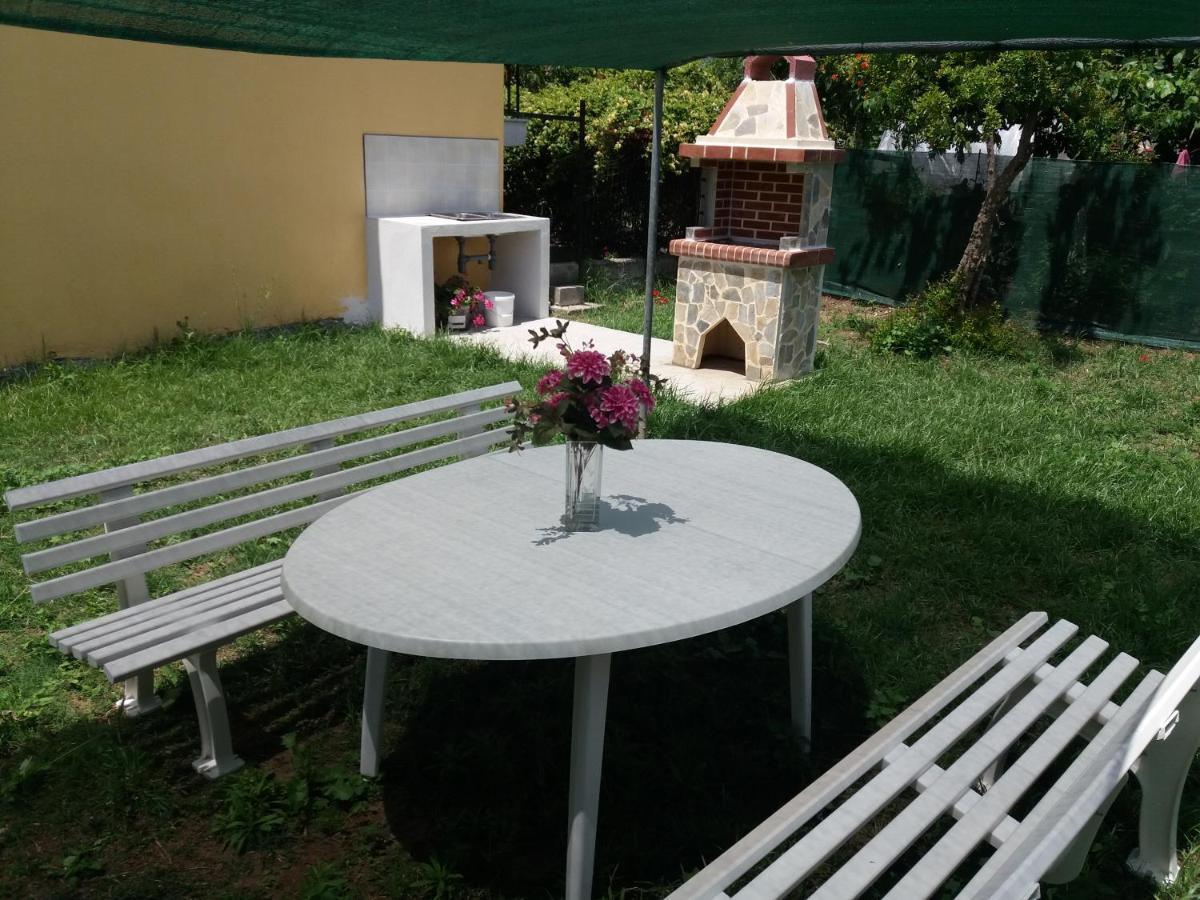 Villa Sotiria Lux 리메나리아 외부 사진
