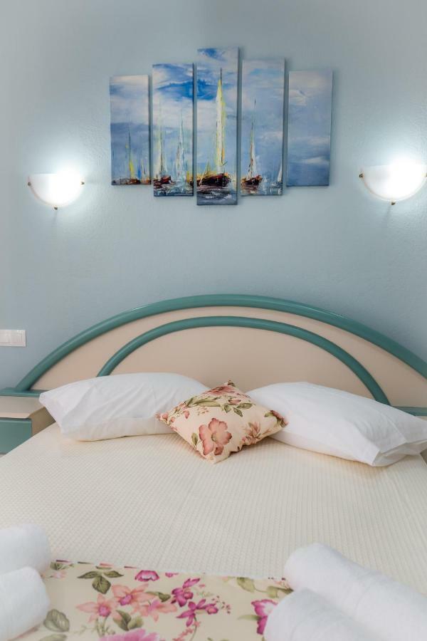Villa Sotiria Lux 리메나리아 외부 사진